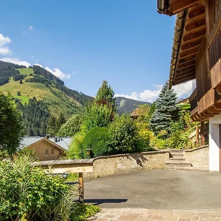 4br Chalet In Viehofen - What'app - 0034-635-520-036 - For Reservations! ツェル アム ゼー